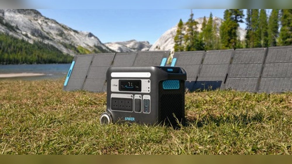 What Can a 2000 Watt Solar Generator Run