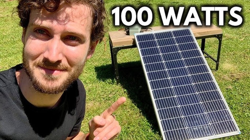 How Many Volts Should a 100 Watt Solar Panel Produce